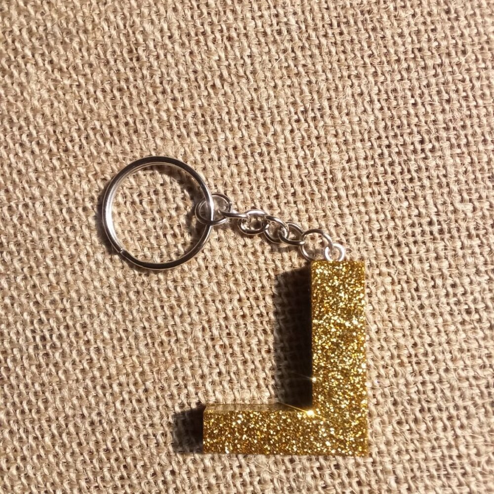 Letter Keychain - Picture 2 of 3